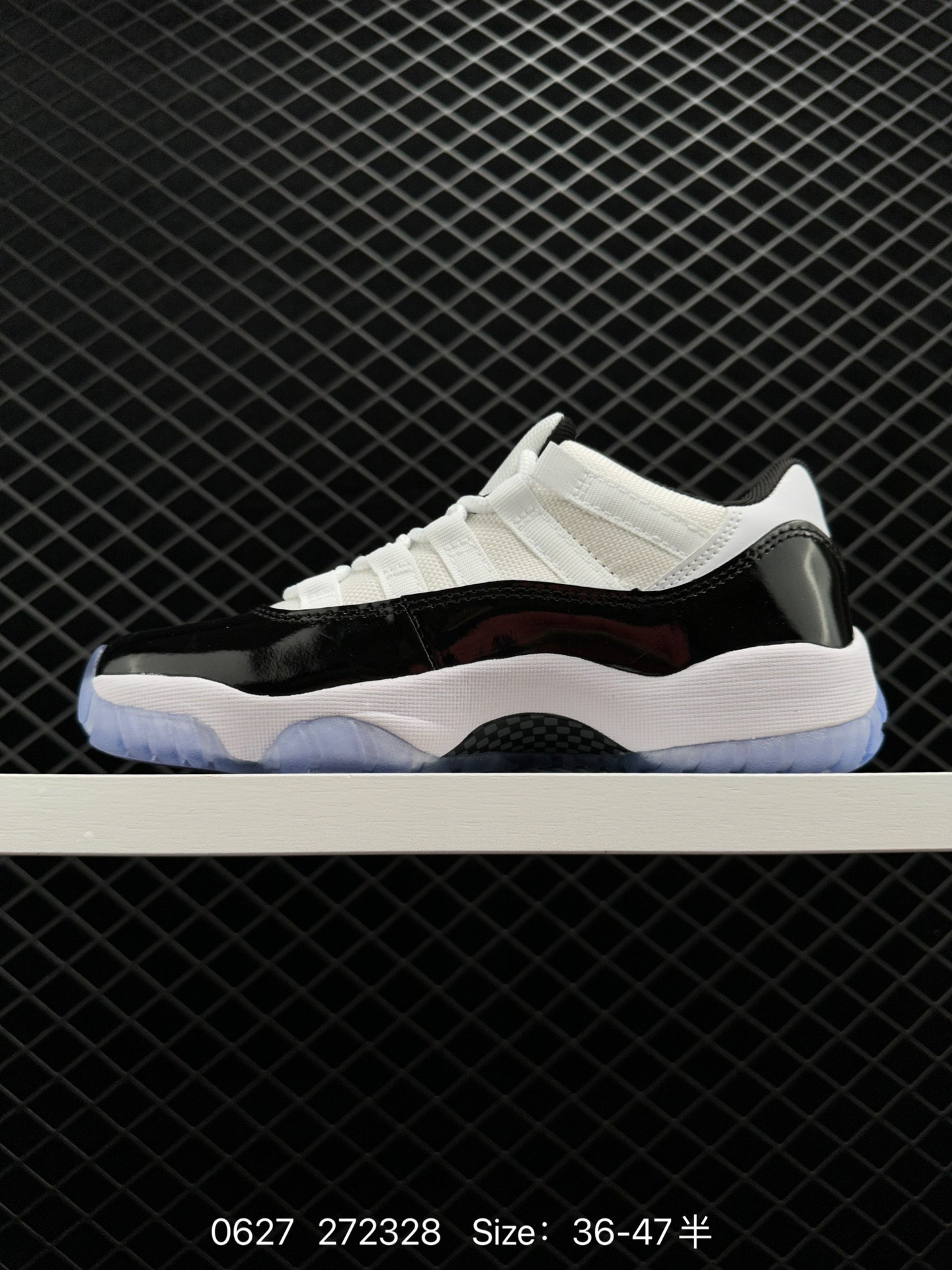 Air Jordan 11 Retro Low 